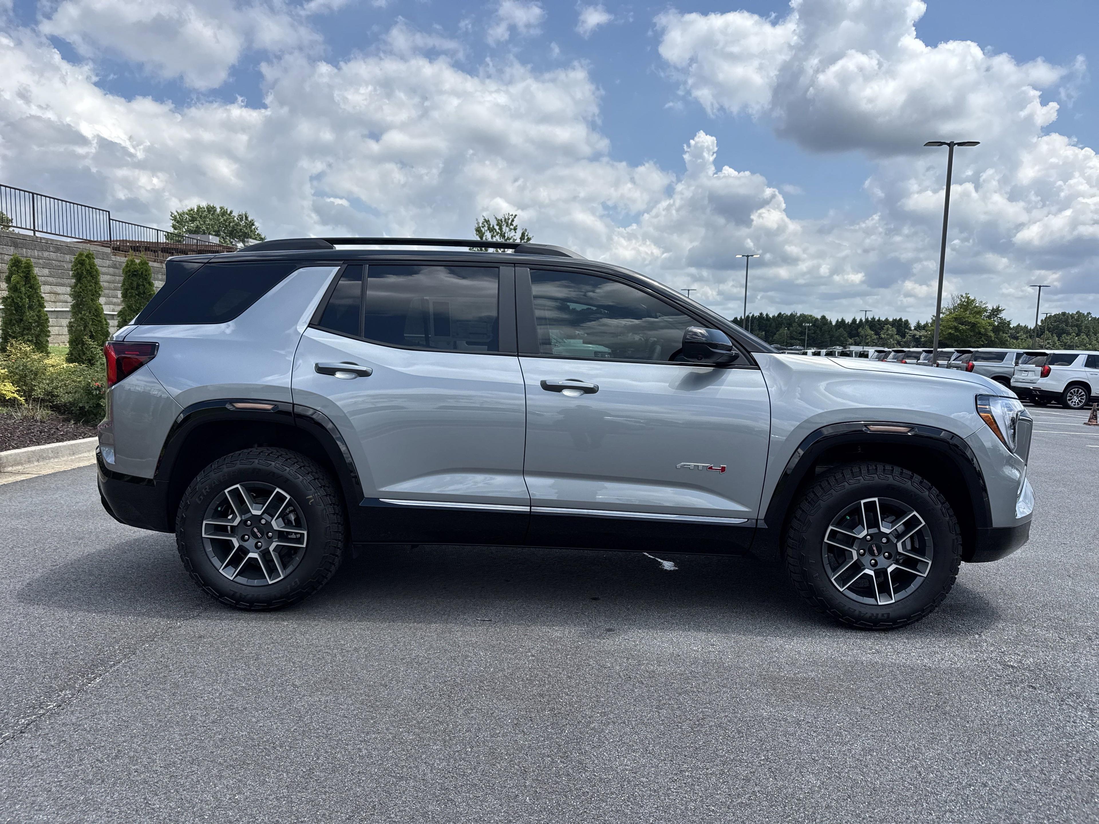 GMC Terrain At4 All Wheel Drive Suv - Thumbnail 10