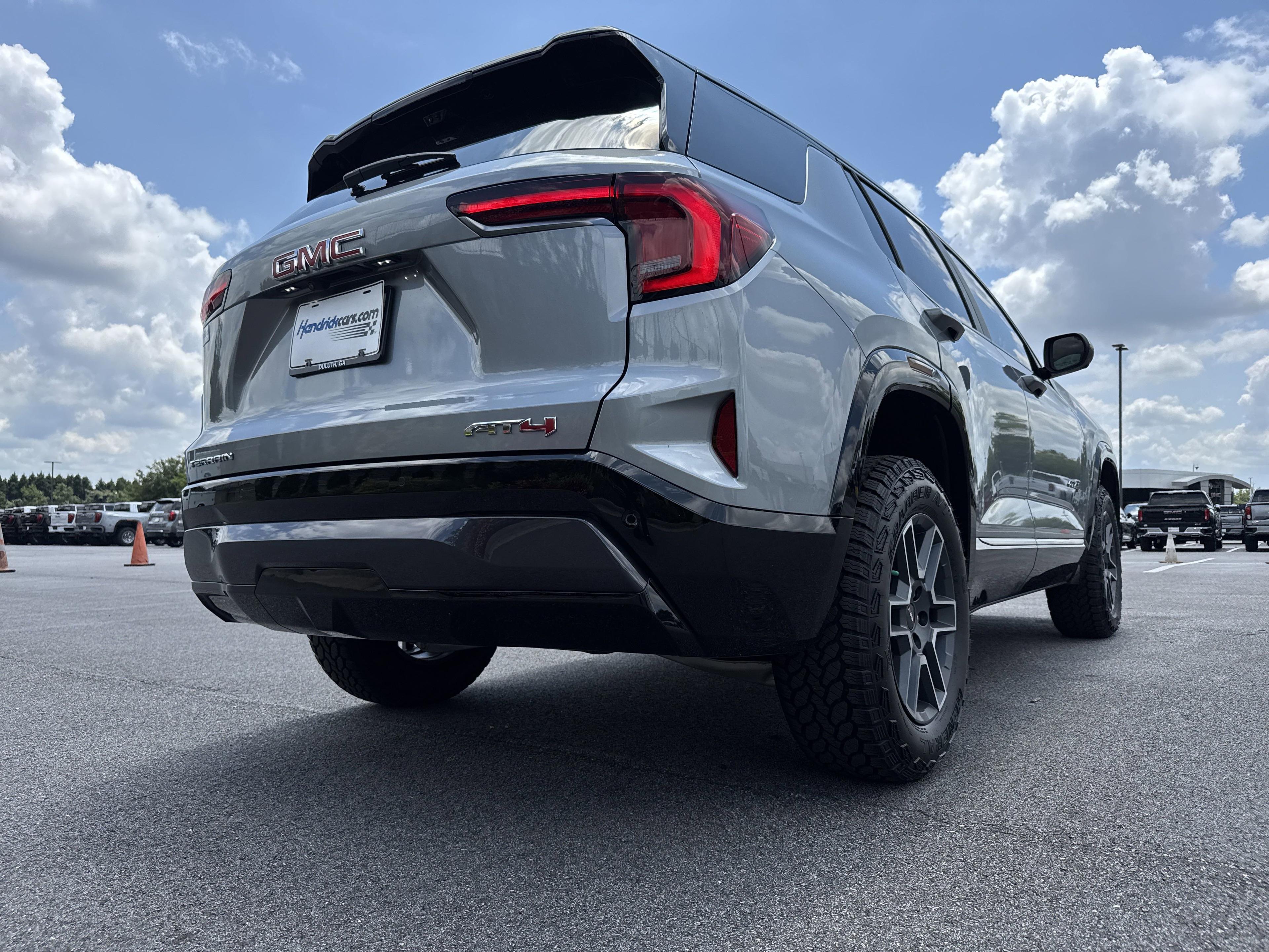 GMC Terrain At4 All Wheel Drive Suv - Thumbnail 9