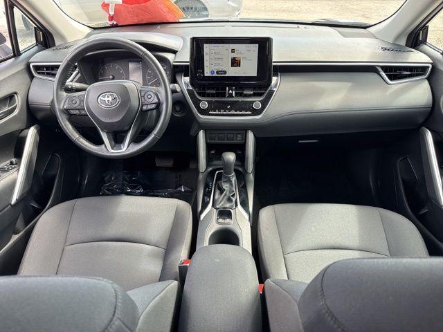 Toyota Corolla Cross Le In Hollywood Fl | 7Mubaaag4Rv088445 | Toyota Of Hollywood'S Amazinn Used Cars - Thumbnail 15