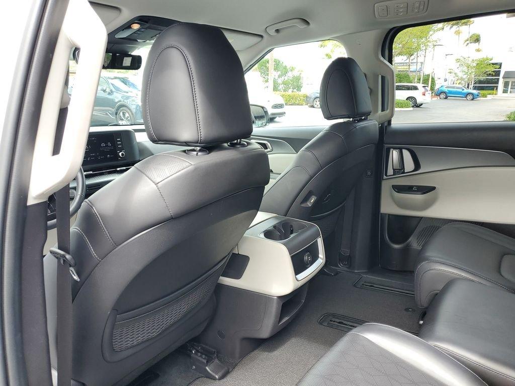 Kia Carnival Lx - Thumbnail 10