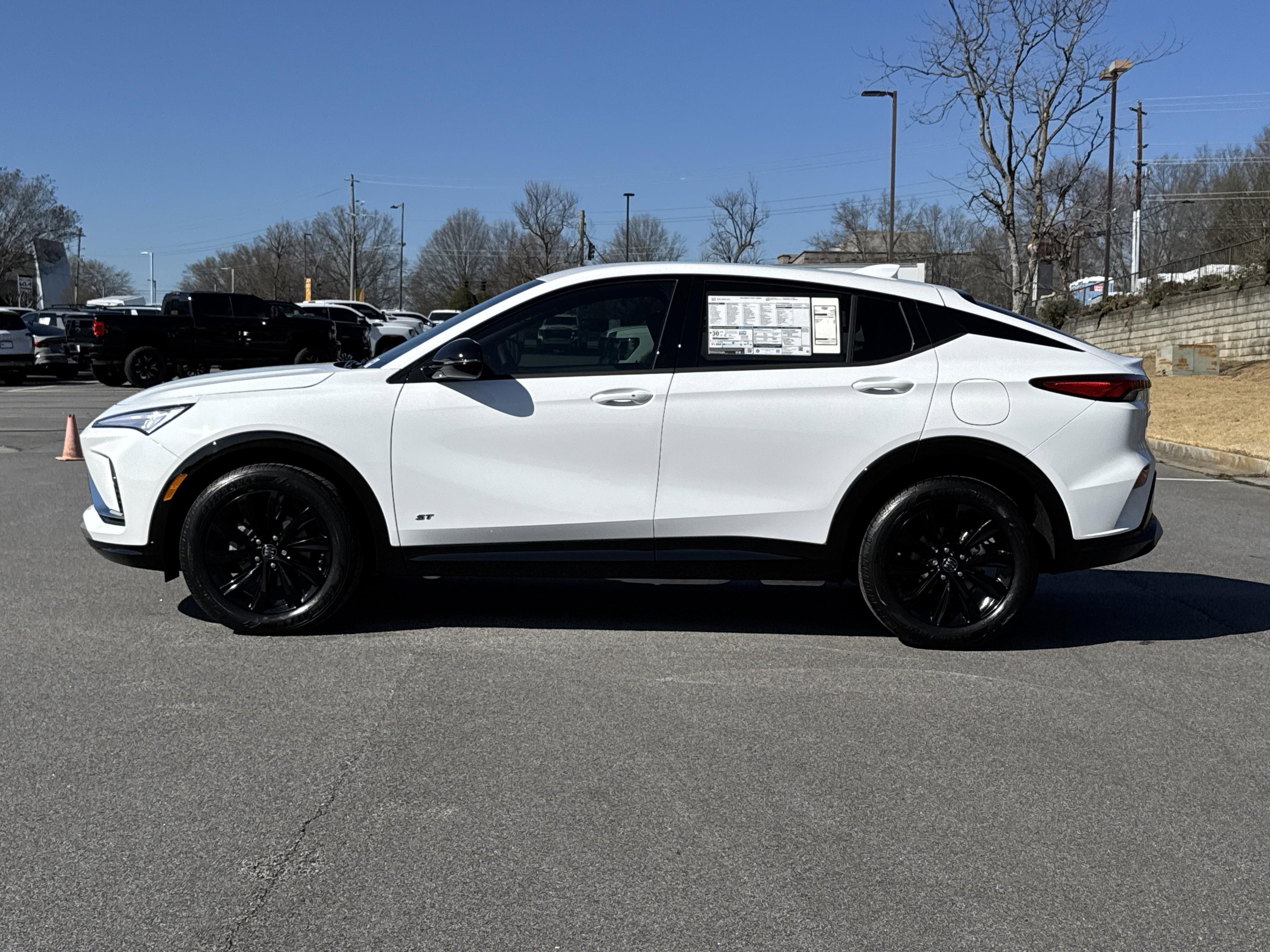 Buick Envista Sport Touring Front Wheel Drive Suv - Thumbnail 6