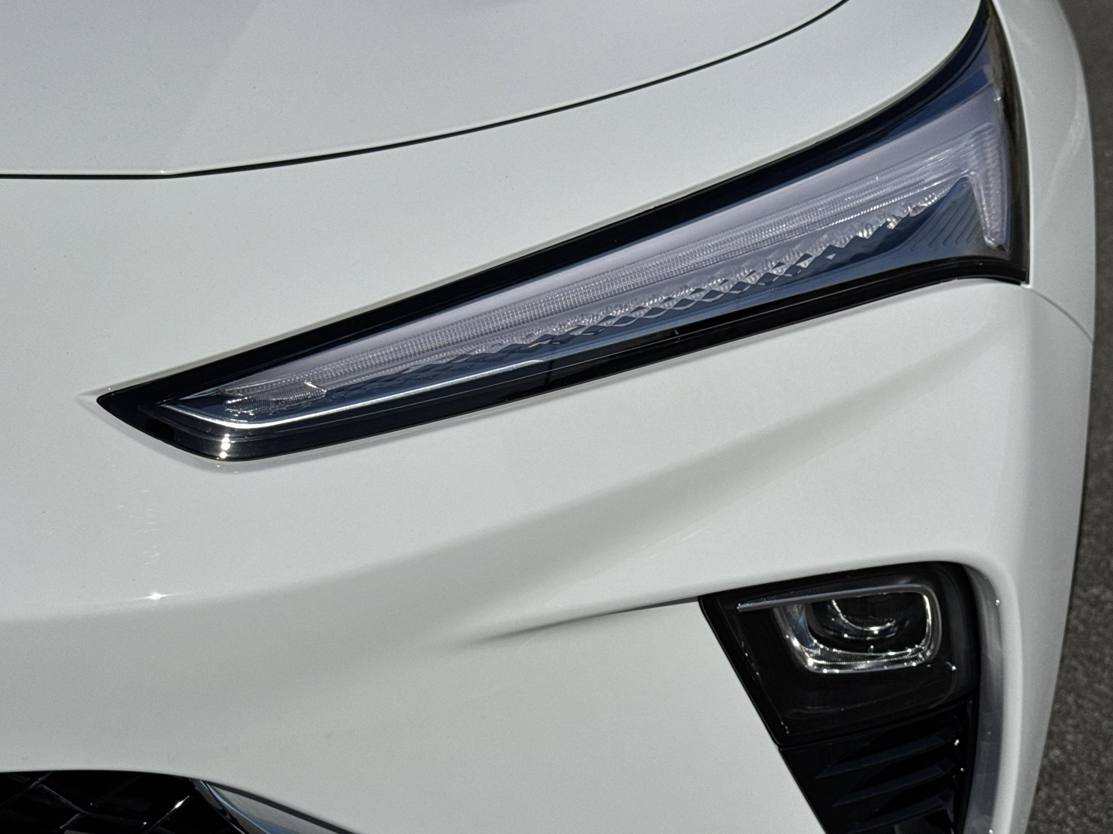 Buick Envista Sport Touring Front Wheel Drive Suv - Thumbnail 5