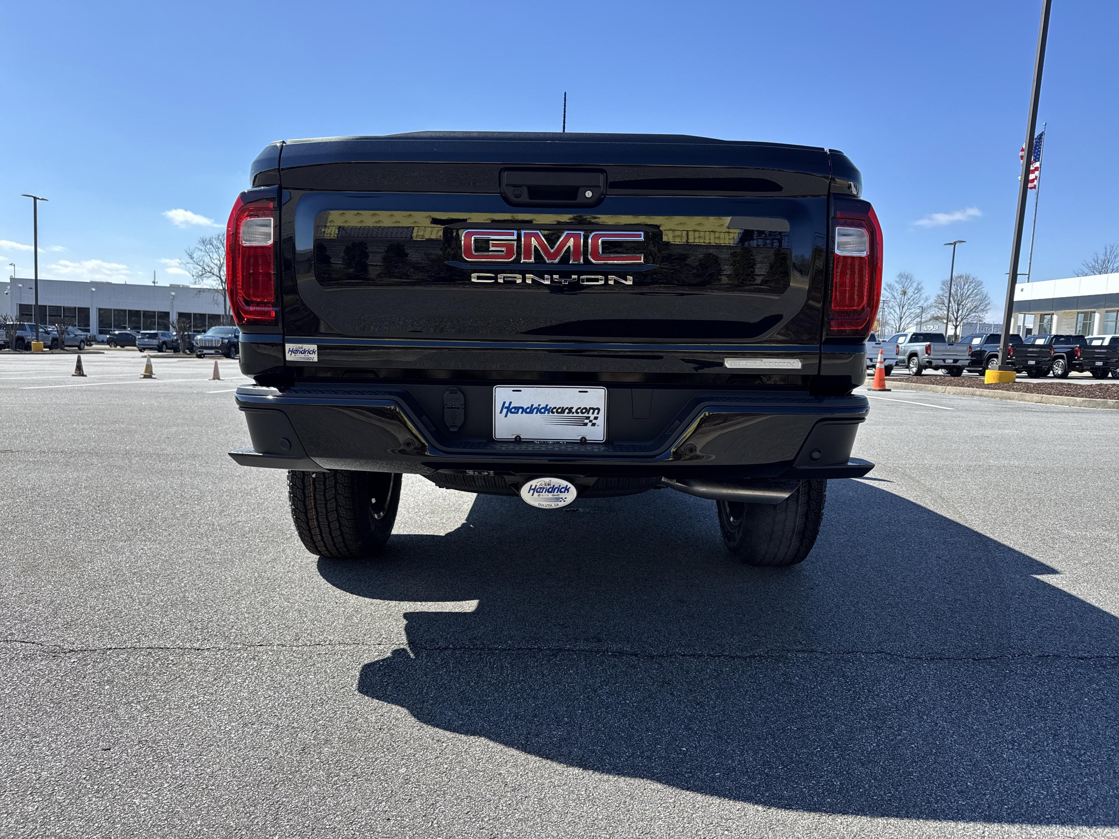 GMC Canyon Elevation Four Wheel Drive Crew Cab - Thumbnail 8