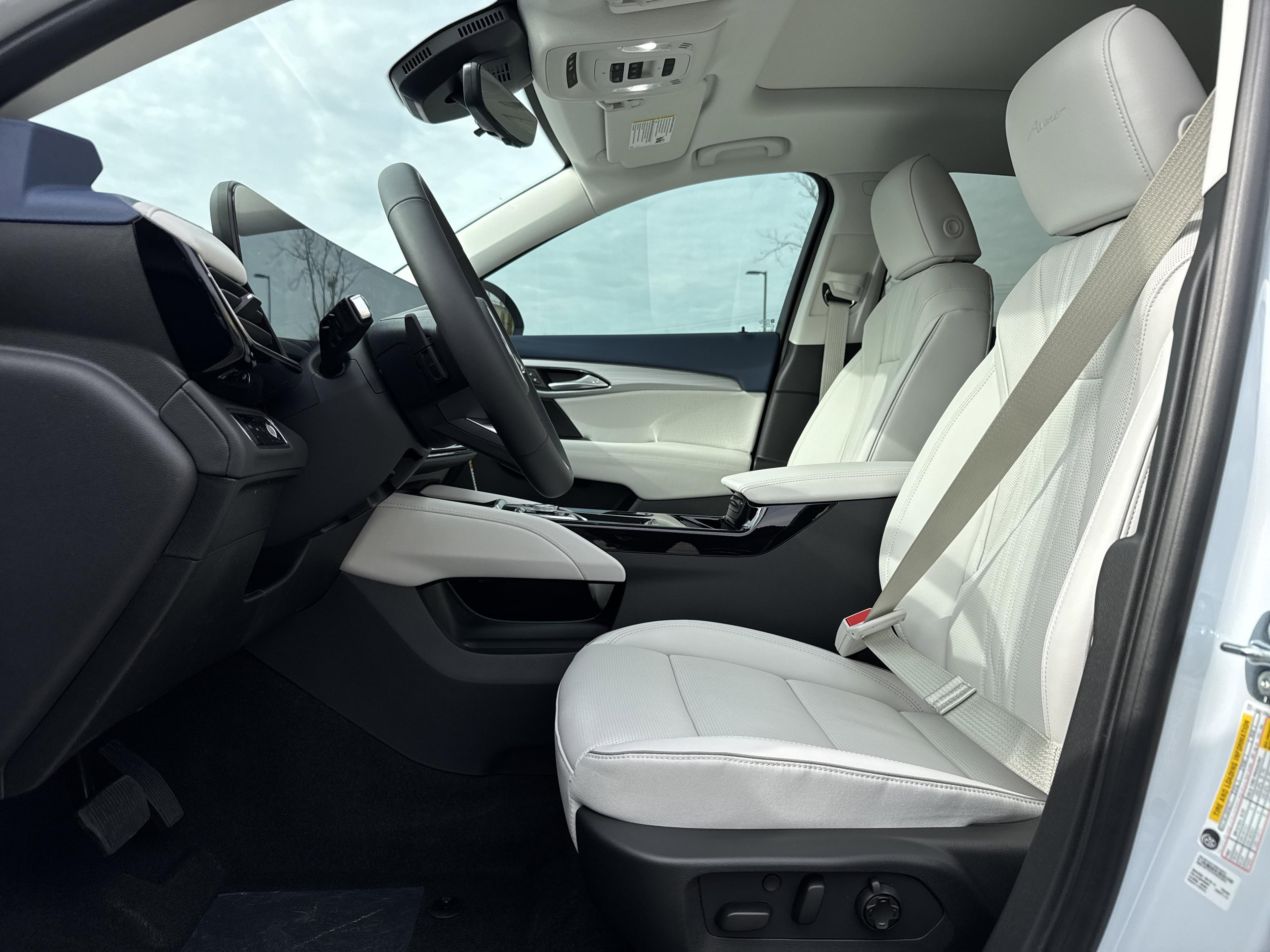 Buick Envision Avenir All Wheel Drive Suv - Thumbnail 15