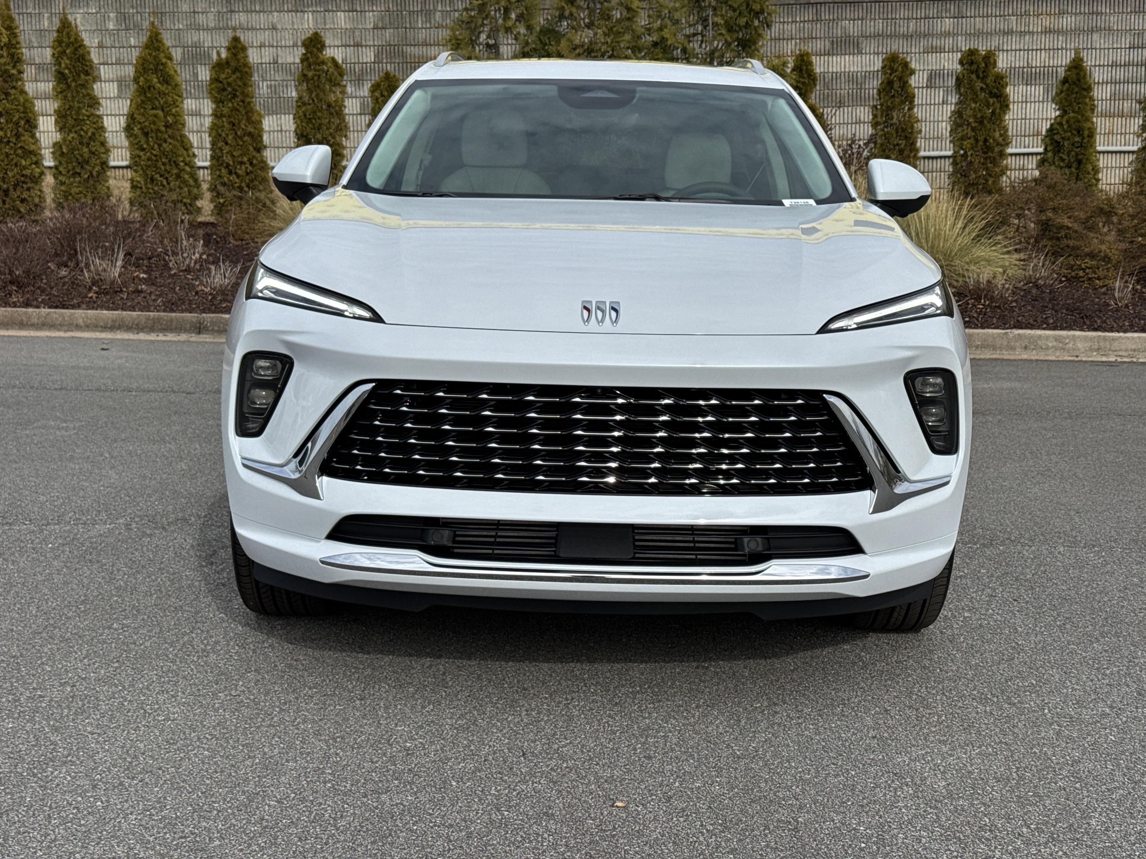 Buick Envision Avenir All Wheel Drive Suv - Thumbnail 2