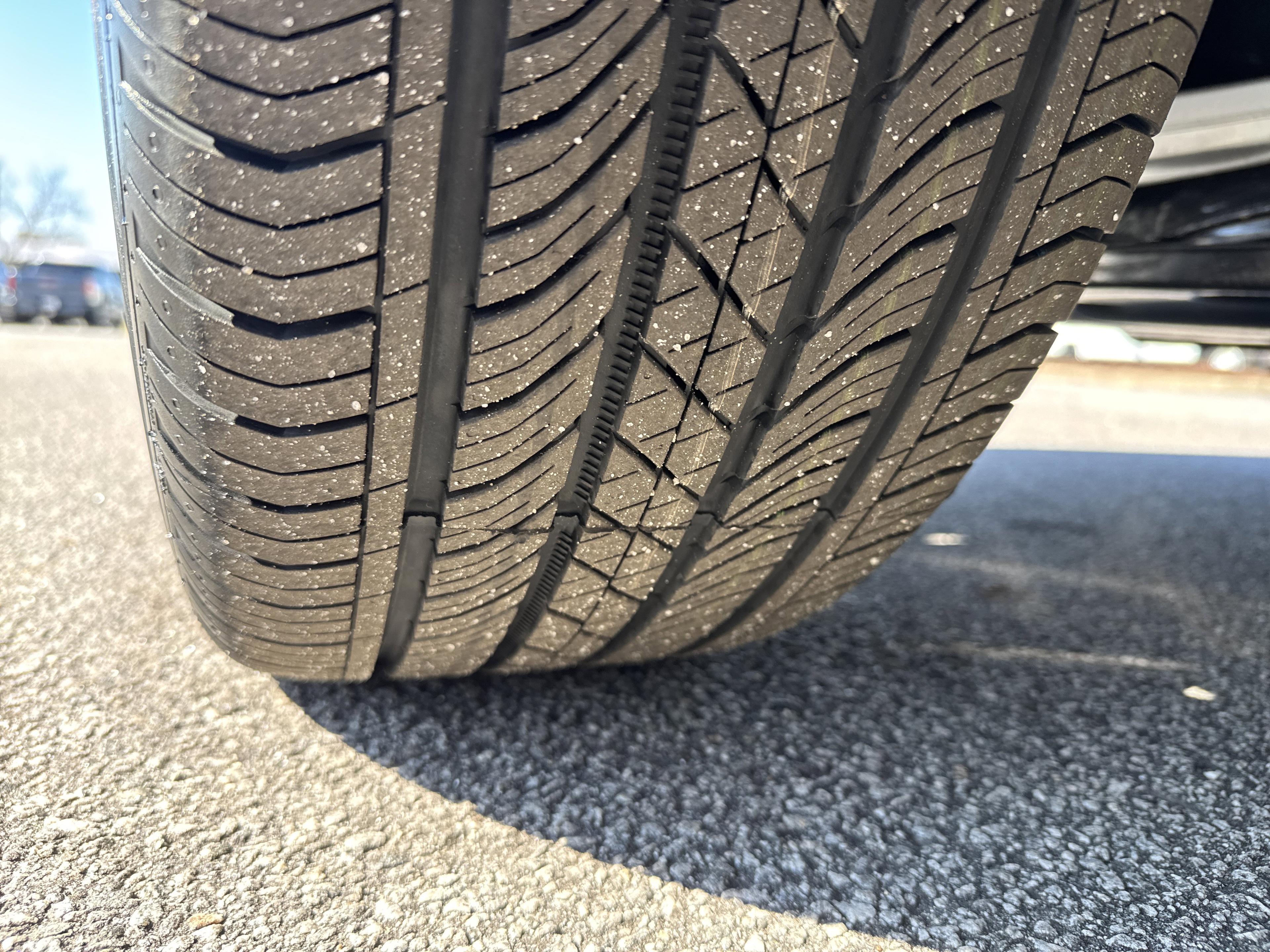 Buick Envision Avenir All Wheel Drive Suv - Thumbnail 11