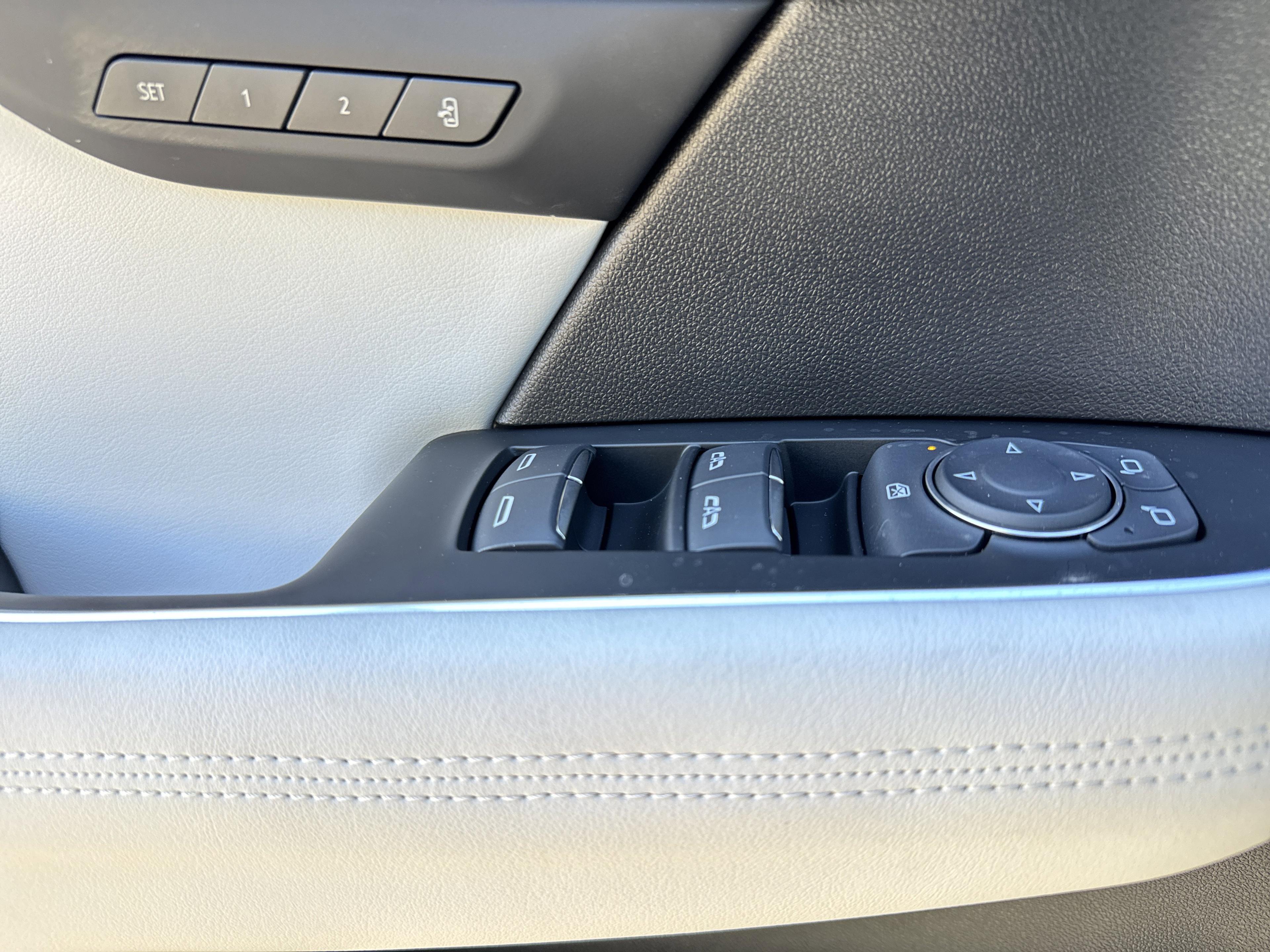 Buick Envision Avenir All Wheel Drive Suv - Thumbnail 14