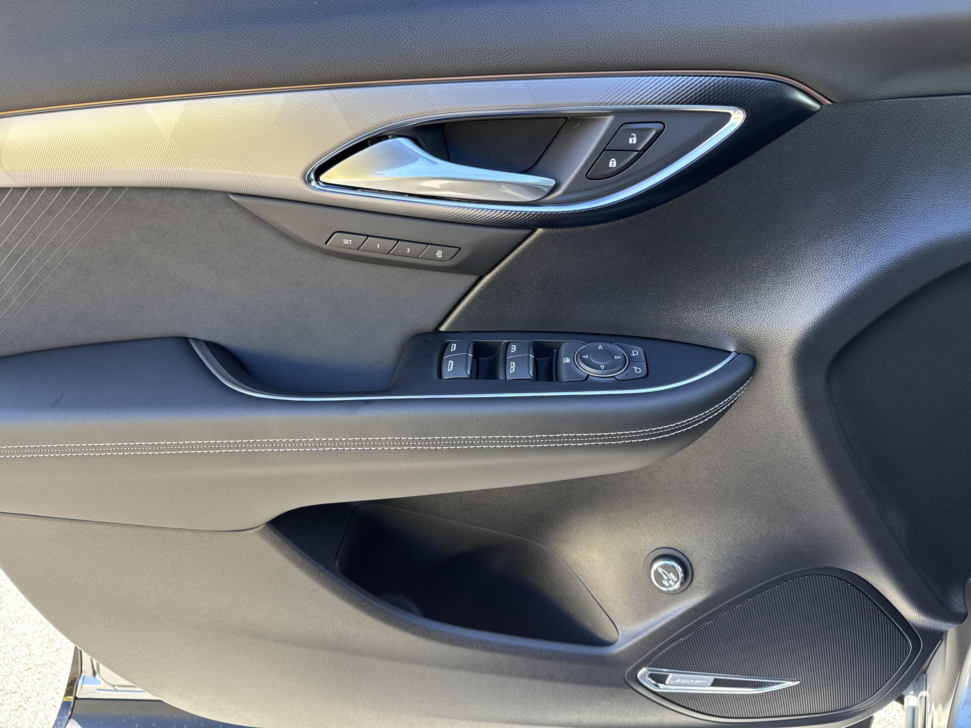 Buick Envision Sport Touring All Wheel Drive Suv - Thumbnail 13