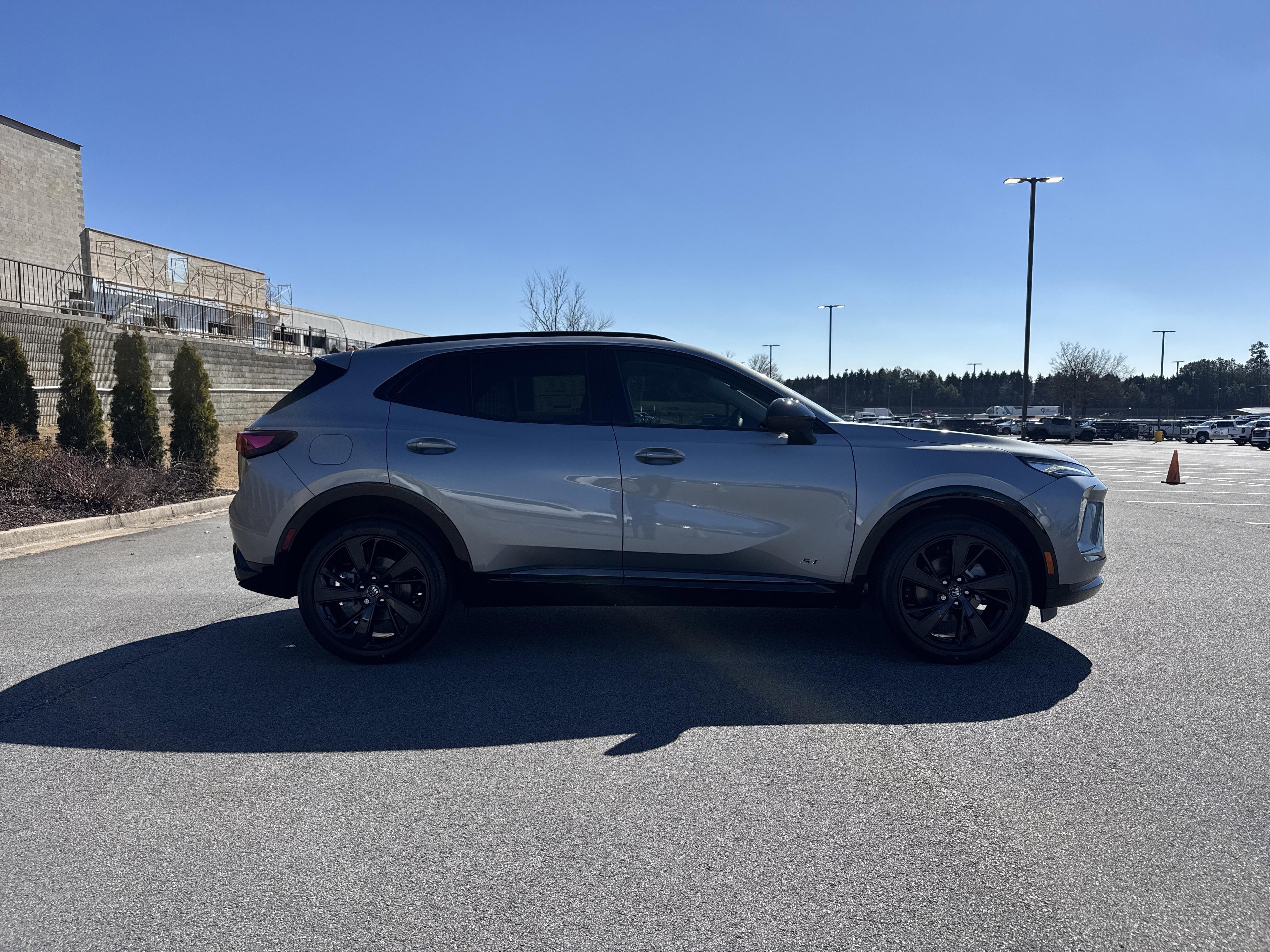 Buick Envision Sport Touring All Wheel Drive Suv - Thumbnail 10