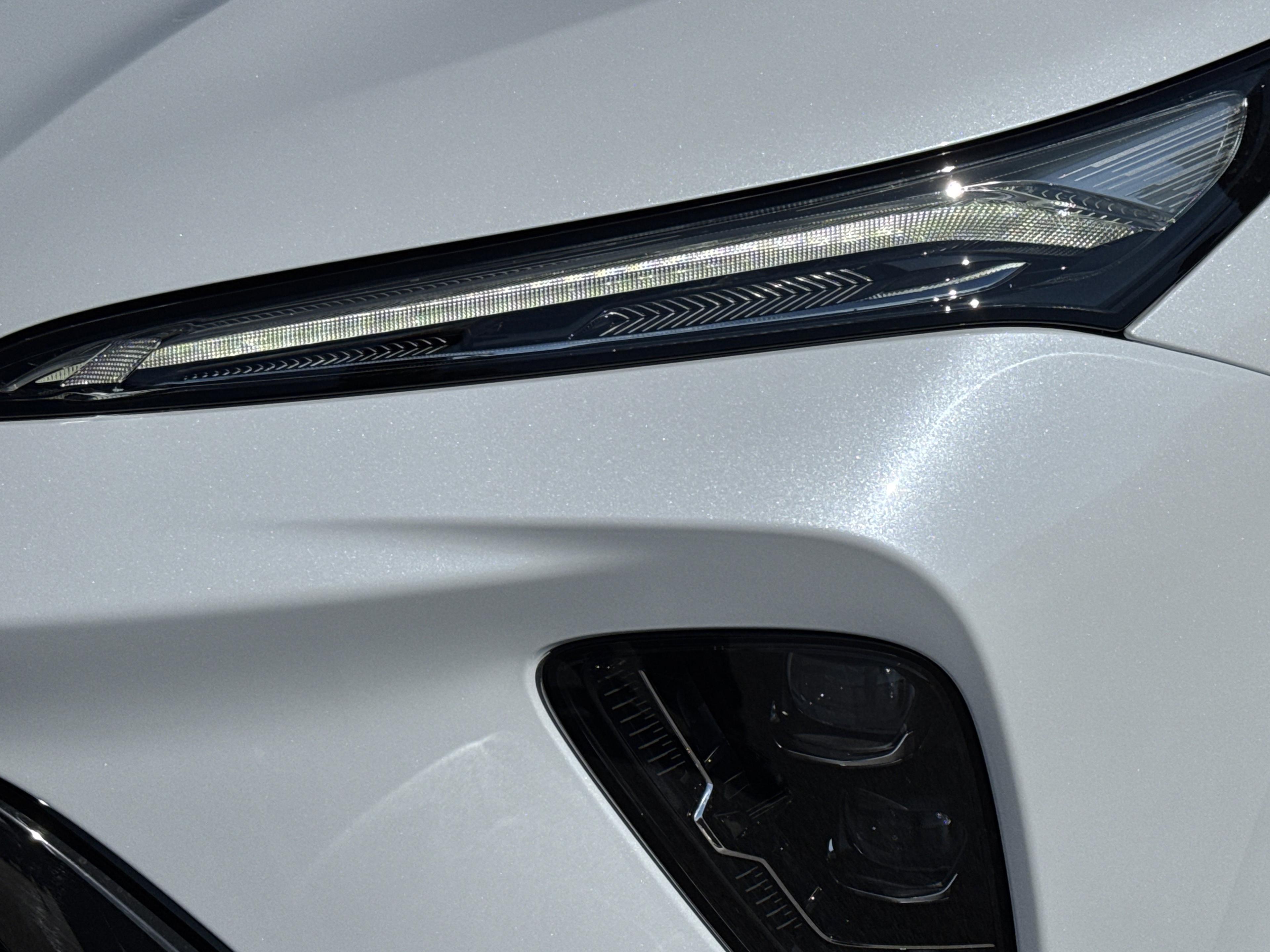 Buick Envision Sport Touring All Wheel Drive Suv - Thumbnail 5