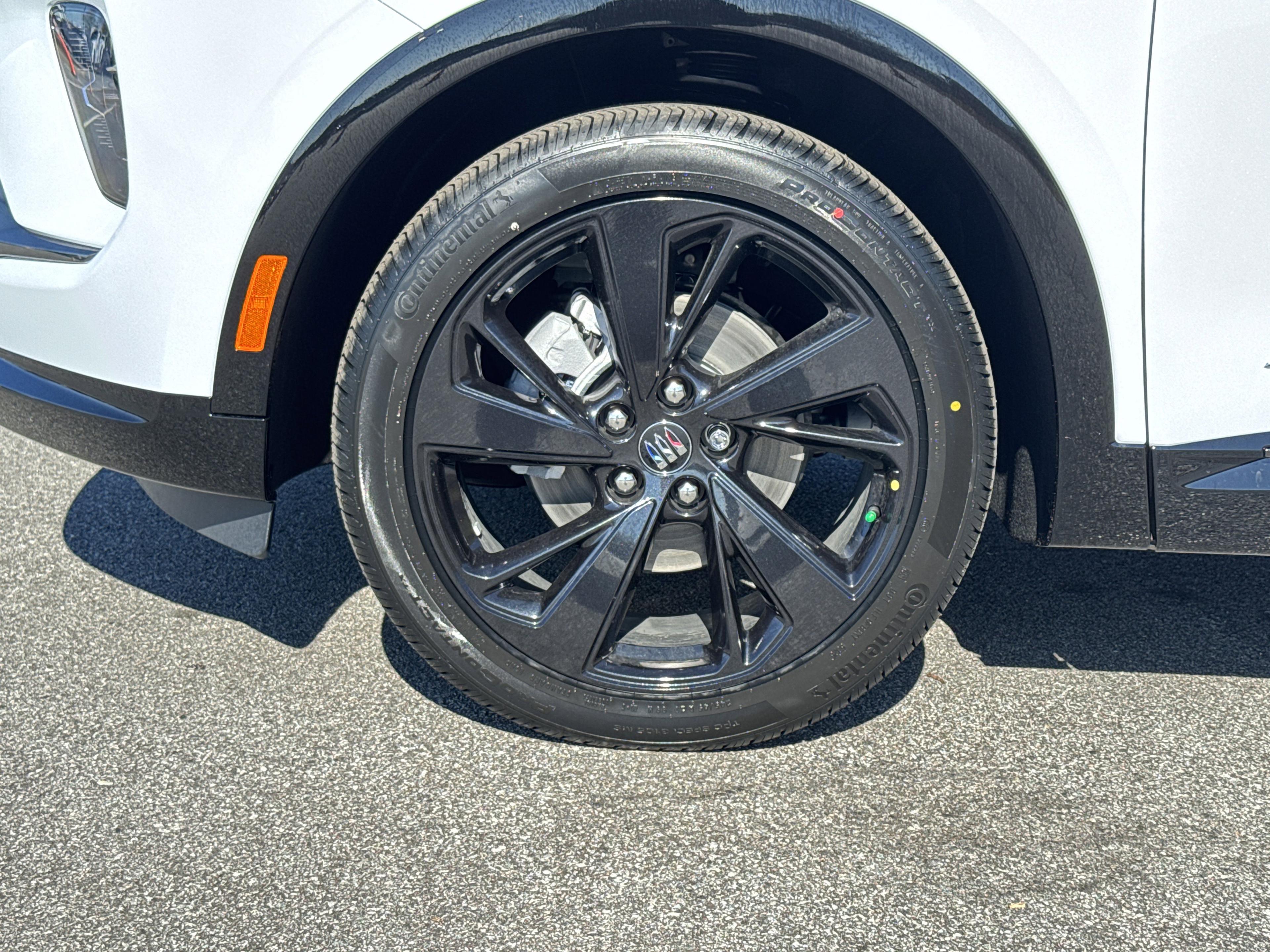 Buick Envision Sport Touring All Wheel Drive Suv - Thumbnail 12