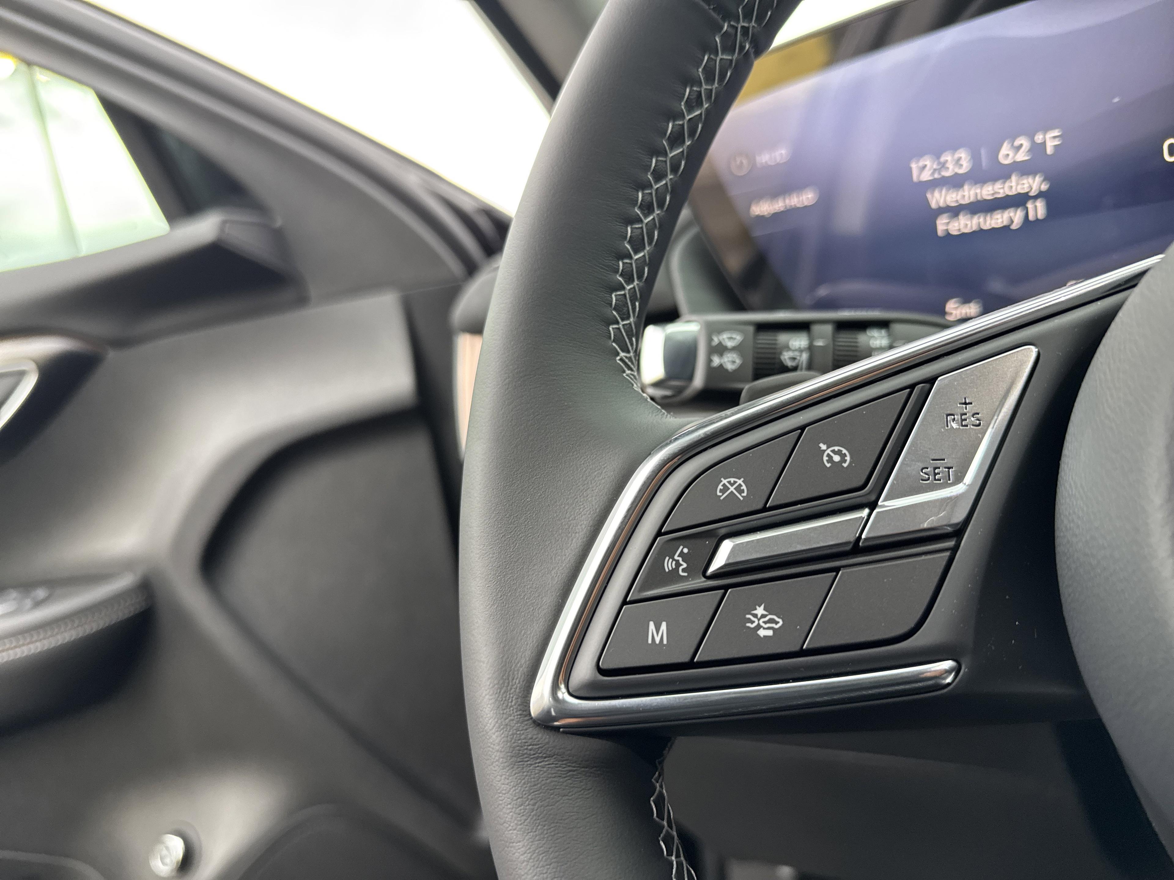 Buick Envision Sport Touring All Wheel Drive Suv - Thumbnail 17