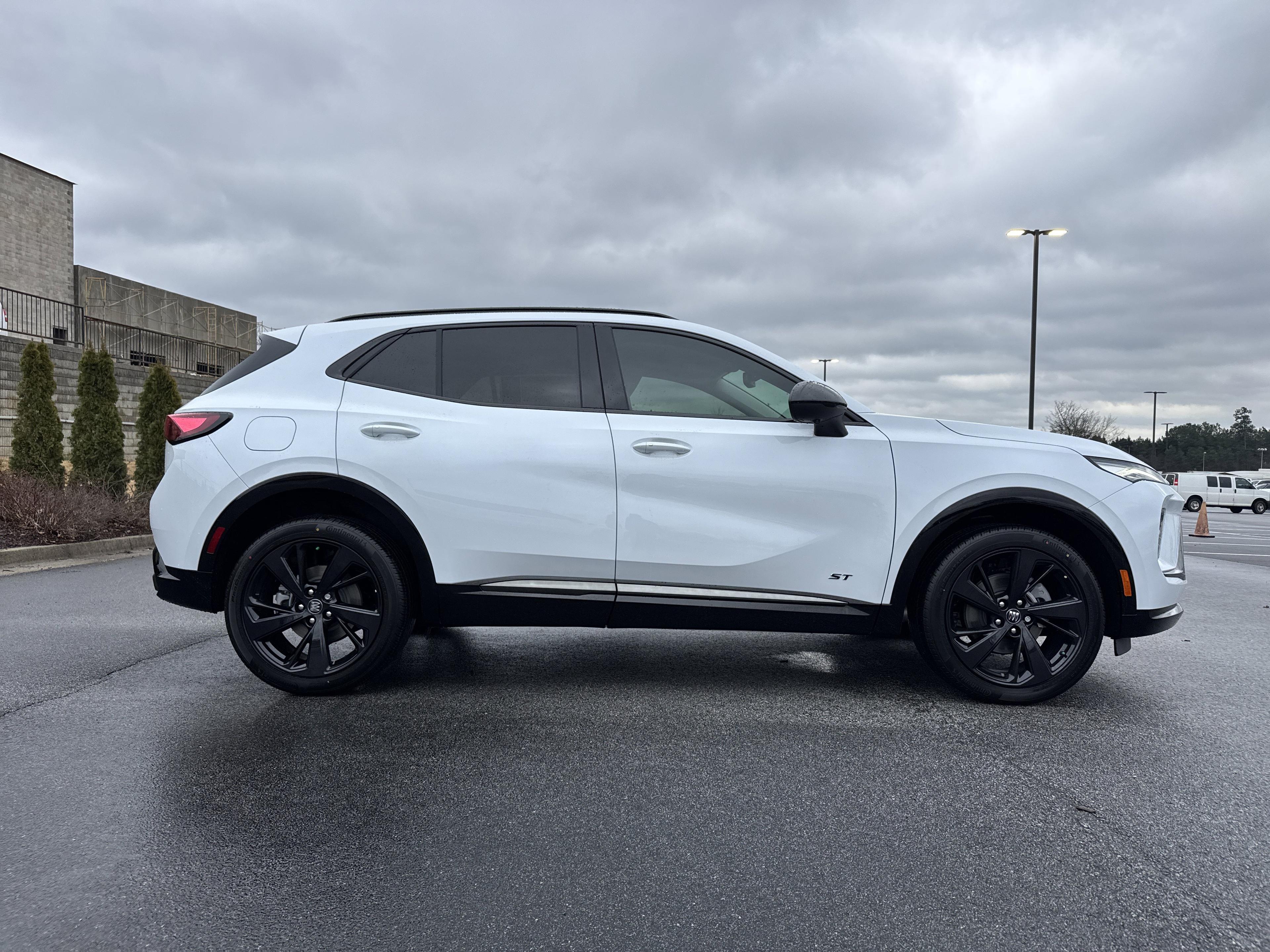 Buick Envision Sport Touring All Wheel Drive Suv - Thumbnail 10