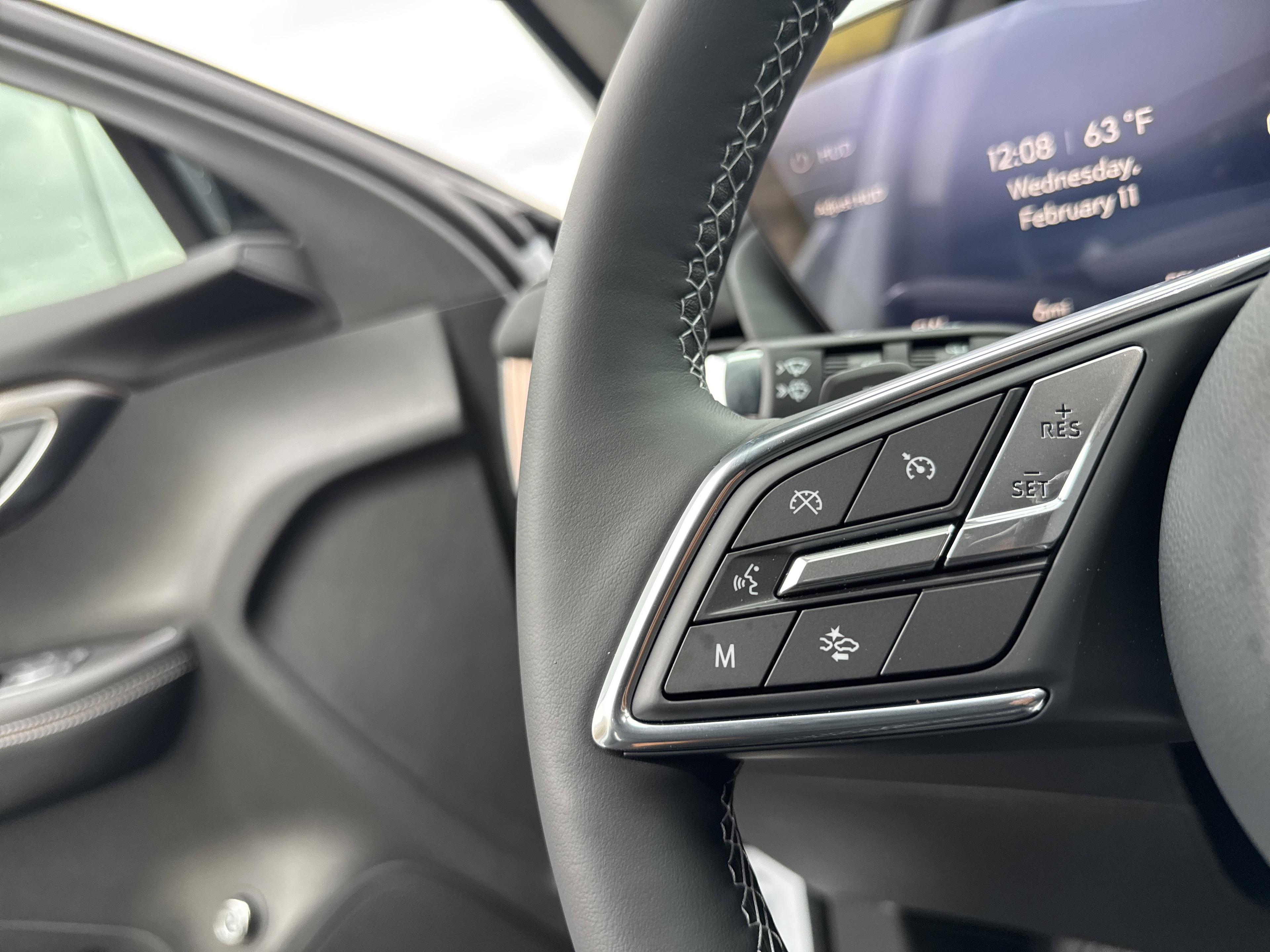 Buick Envision Sport Touring All Wheel Drive Suv - Thumbnail 17