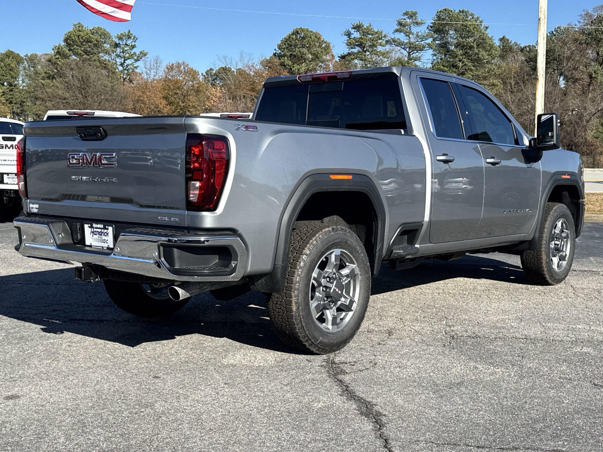 GMC Sierra 2500 Hd Sle Four Wheel Drive Double Cab - Thumbnail 9