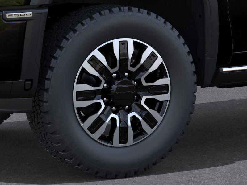 GMC Sierra 2500 Hd Denali Ultimate Four Wheel Drive Crew Cab - Thumbnail 9