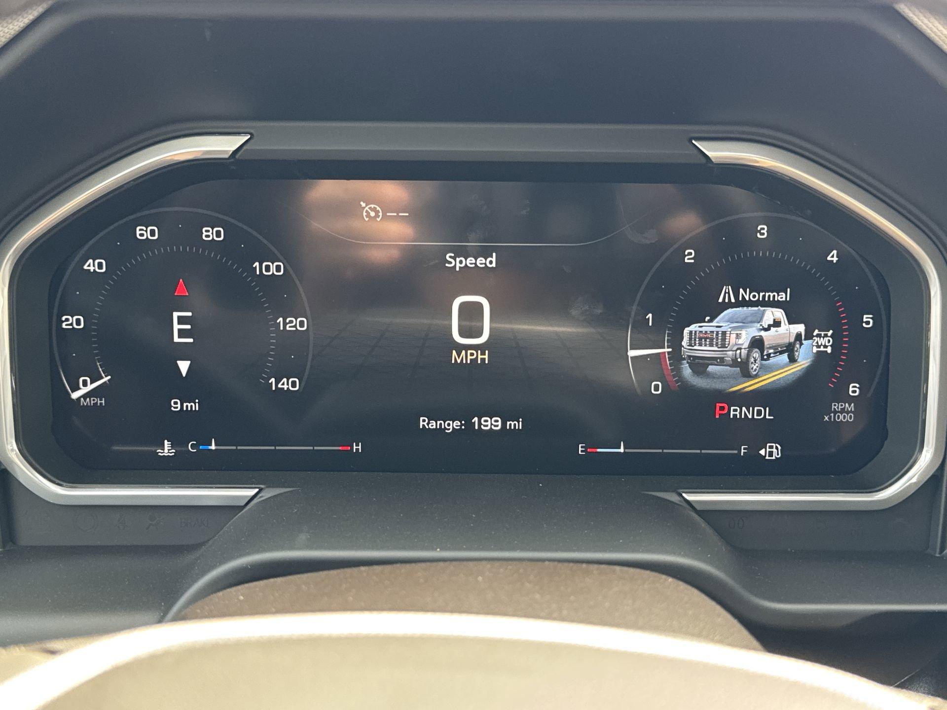 GMC Sierra 2500 Hd Denali Four Wheel Drive Crew Cab - Thumbnail 20