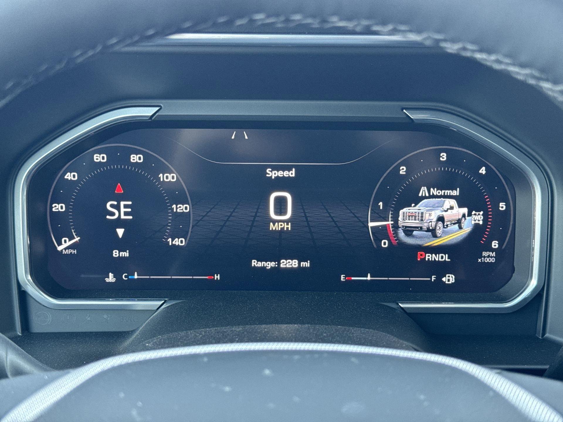 GMC Sierra 2500 Hd Denali Four Wheel Drive Crew Cab - Thumbnail 19