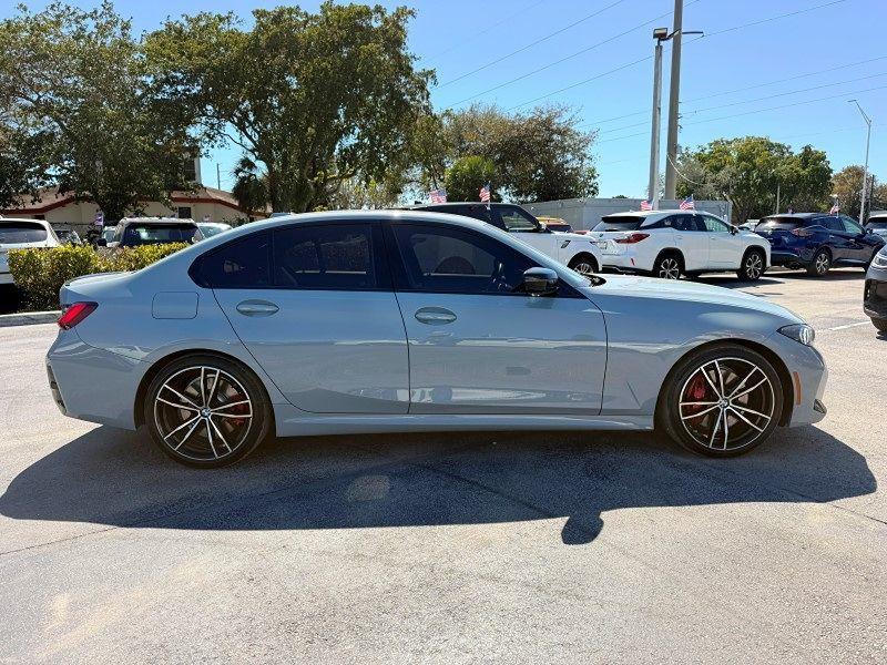 BMW 3 Series 330I Xdrive - Thumbnail 5