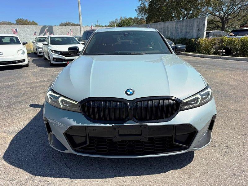 BMW 3 Series 330I Xdrive - Thumbnail 11