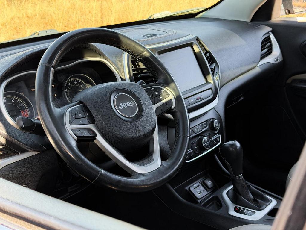 Jeep Cherokee Limited V6 - Thumbnail 7