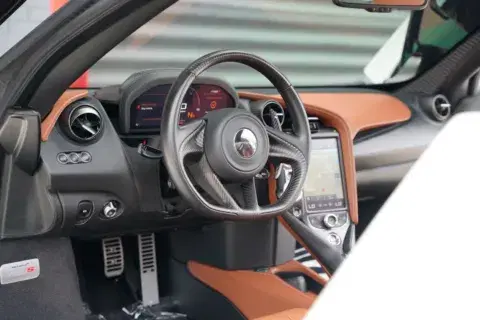 Mclaren 720S Performance - Thumbnail 4