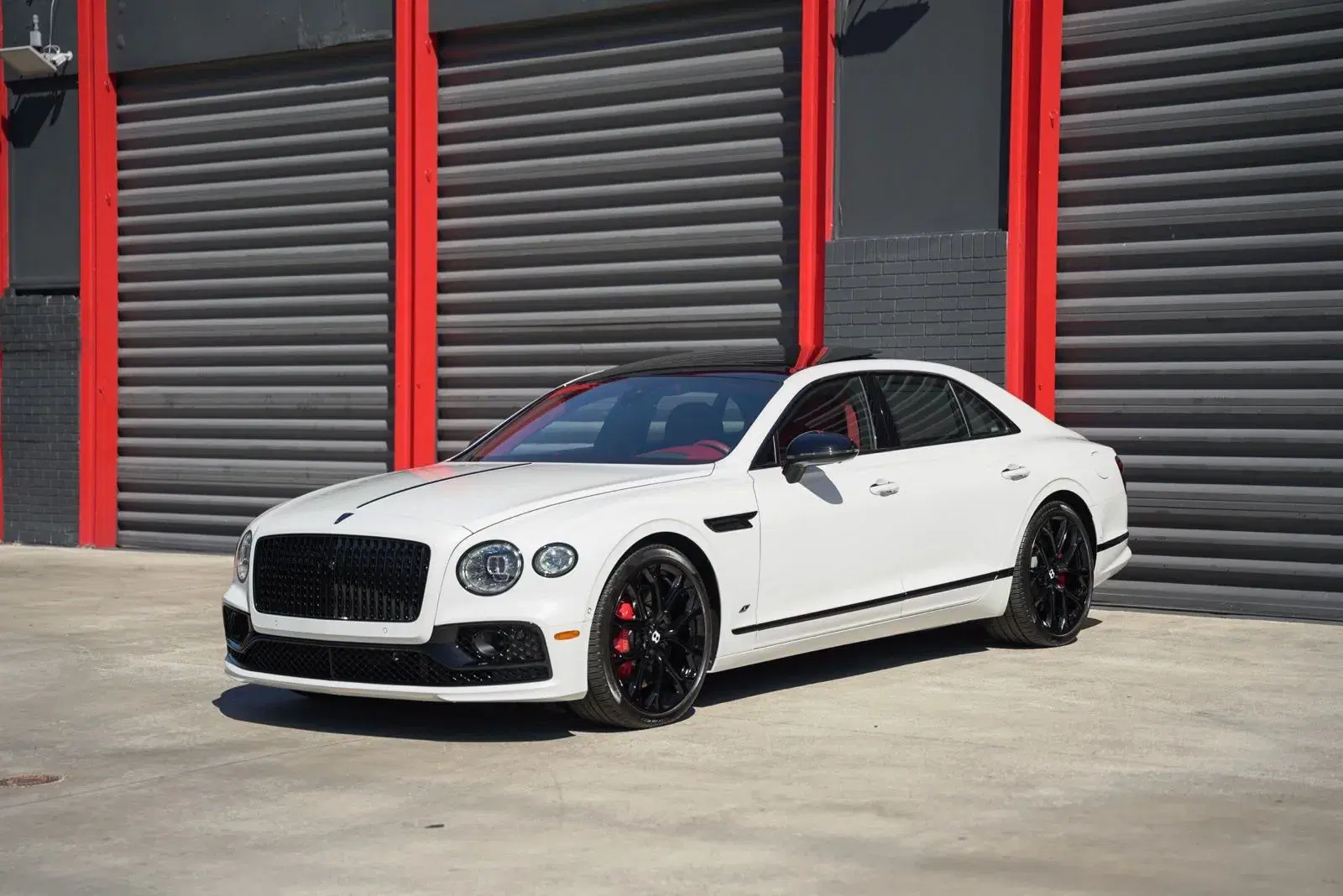 Bentley Flying Spur Hybrid S - View 1