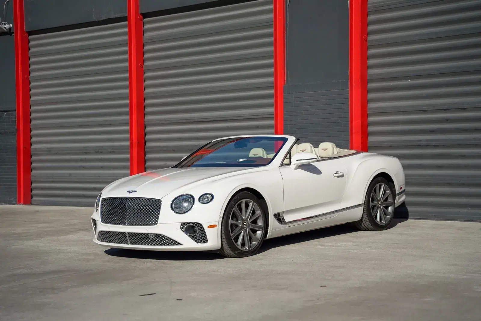 Bentley Continental Gt W12 - View 1