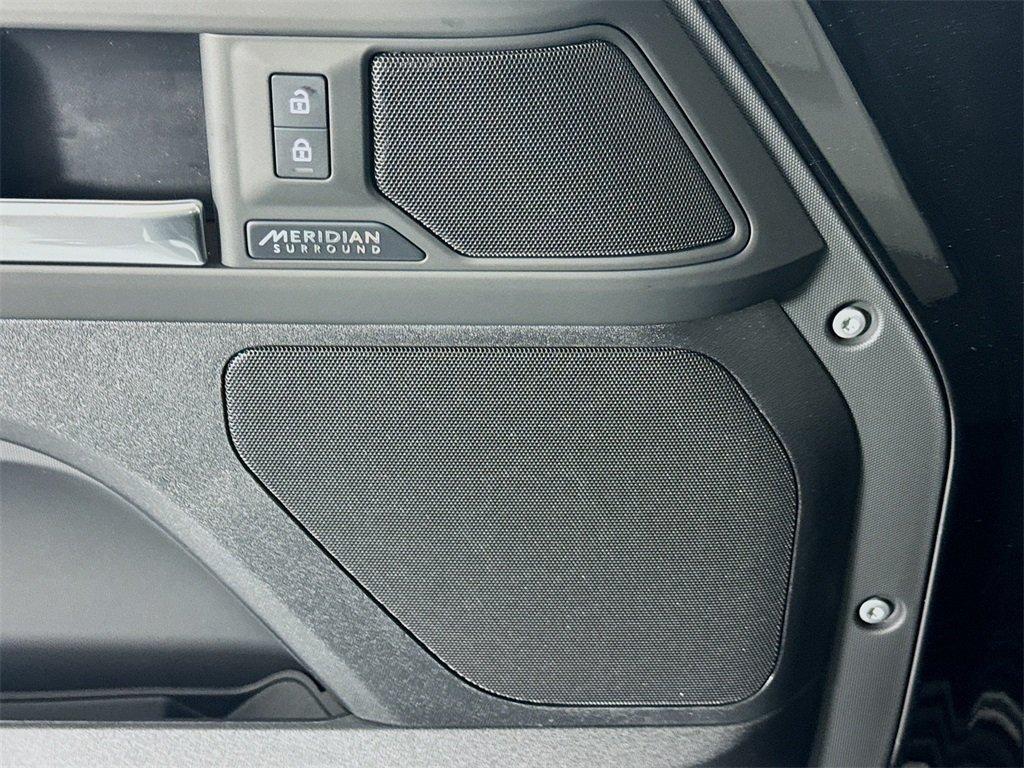 Land Rover Defender 110 X-Dynamic Se Awd 4D Sport Utility - Thumbnail 20