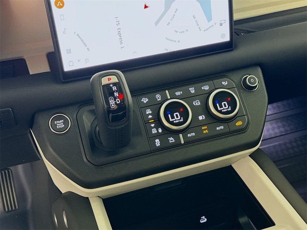 Land Rover Defender 110 X-Dynamic Se Awd 4D Sport Utility - Thumbnail 18