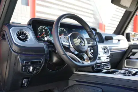 Mercedes-Benz G-Class G 550 - Thumbnail 4