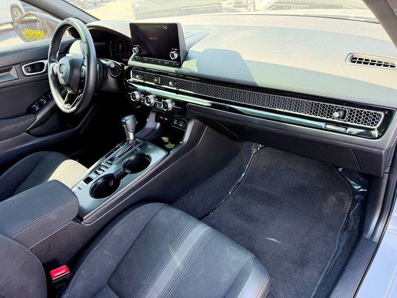 Honda Civic Sedan Sport - Thumbnail 18