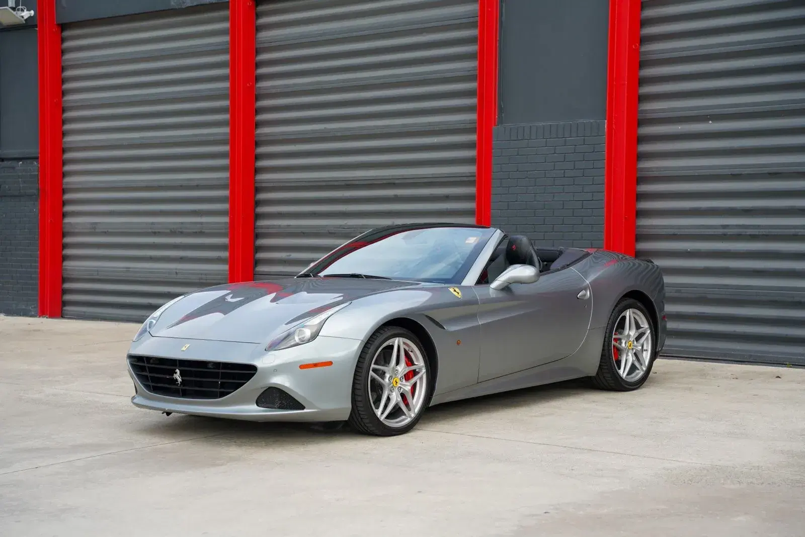 Ferrari California T - Thumbnail 2