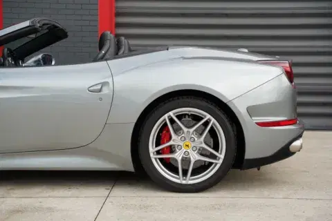 Ferrari California T - Thumbnail 4