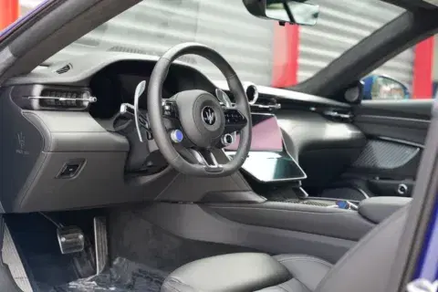 Maserati Granturismo Trofeo - Thumbnail 4