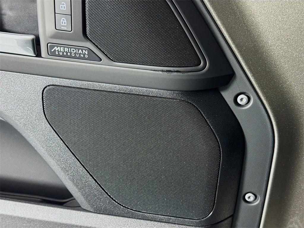 Land Rover Defender 110 X-Dynamic Se Awd 4D Sport Utility - Thumbnail 20