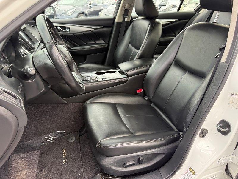 Infiniti Q50 3.0T Luxe - Thumbnail 14