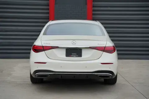 Mercedes-Benz S-Class S 580 - Thumbnail 5