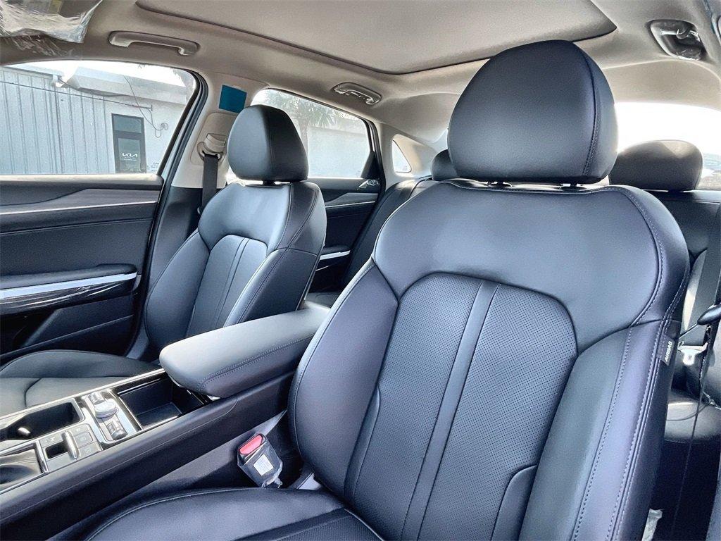 Kia K5 Ex Fwd 4D Sedan - Thumbnail 12