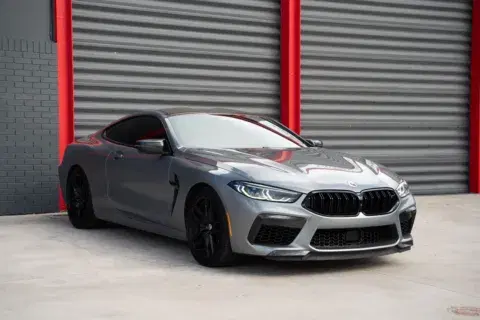 BMW M8 Competition - Thumbnail 3