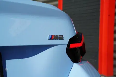 BMW M2 - Thumbnail 5