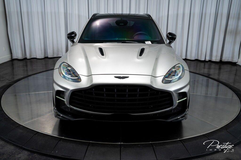 Aston Martin DBX - Thumbnail 4