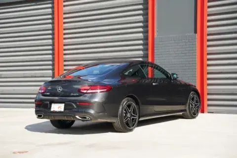 Mercedes-Benz C-Class C 300 - Thumbnail 6