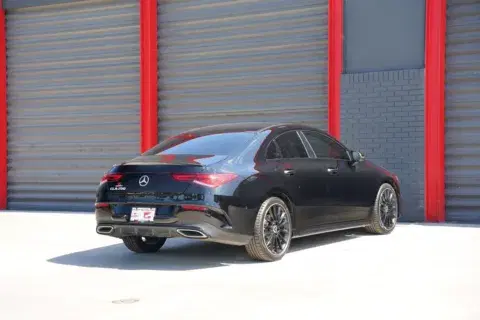 Mercedes-Benz Cla 250 - Thumbnail 3