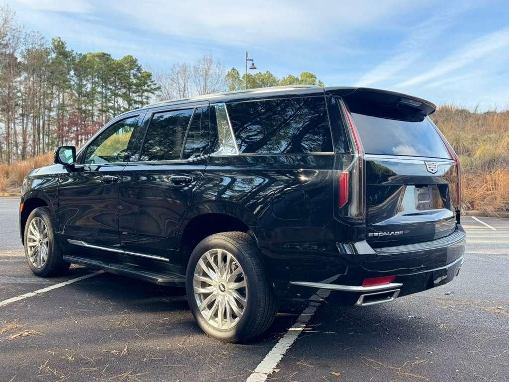 ESCALADE PREMIUM - Thumbnail 4