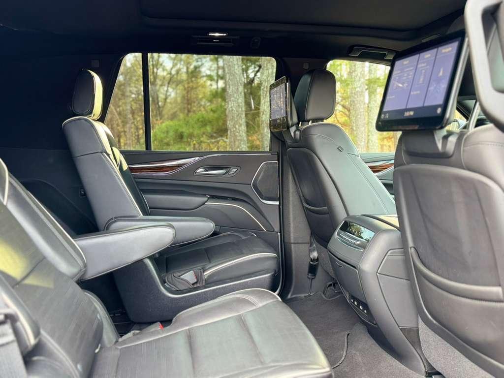 ESCALADE PREMIUM - Thumbnail 11