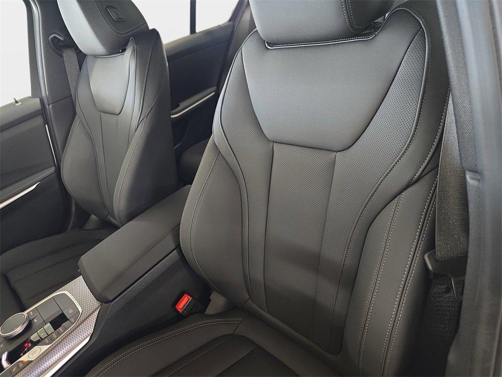 BMW 3 Series 330I Rwd 4D Sedan - Thumbnail 13