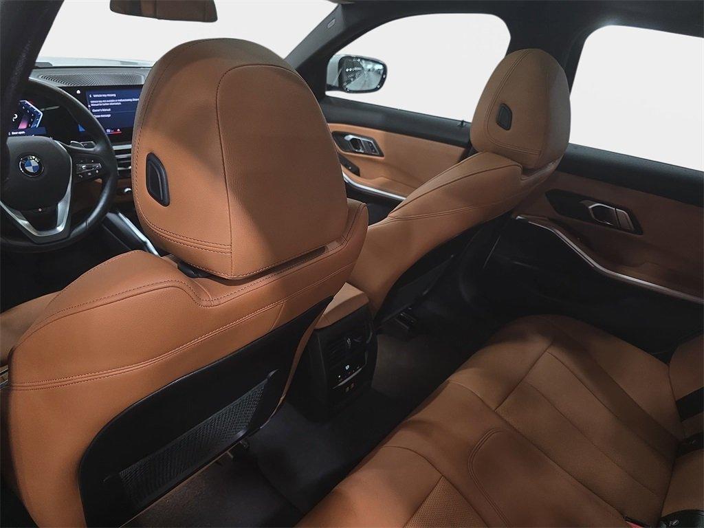 BMW 330I Xdrive - Thumbnail 14