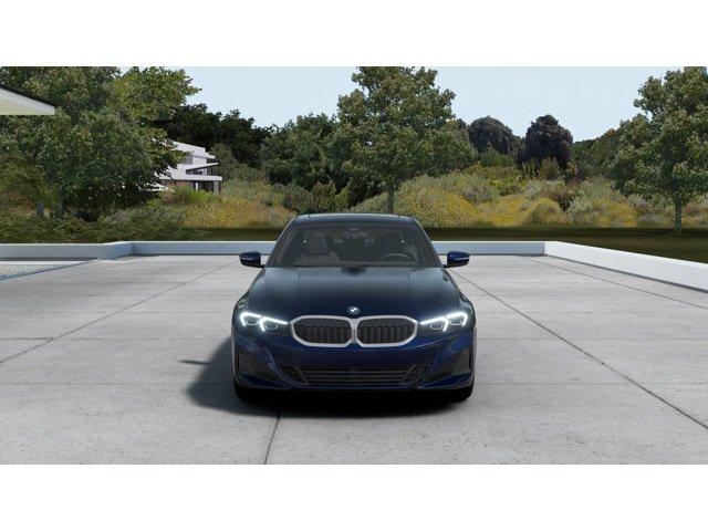 BMW 3 Series 330I Rwd 4D Sedan - Thumbnail 4