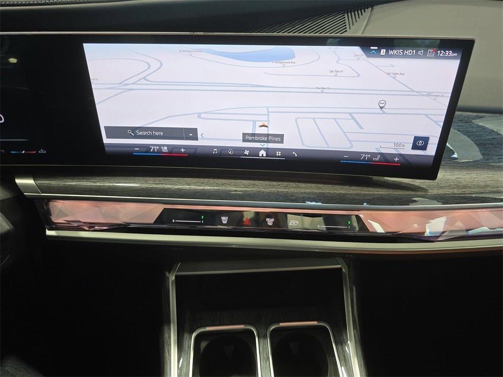 BMW 7 Series 760I Xdrive Awd 4D Sedan - Thumbnail 18